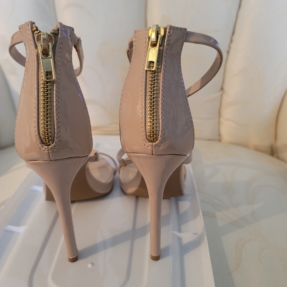 Qupid Heels - Picture 2 of 6